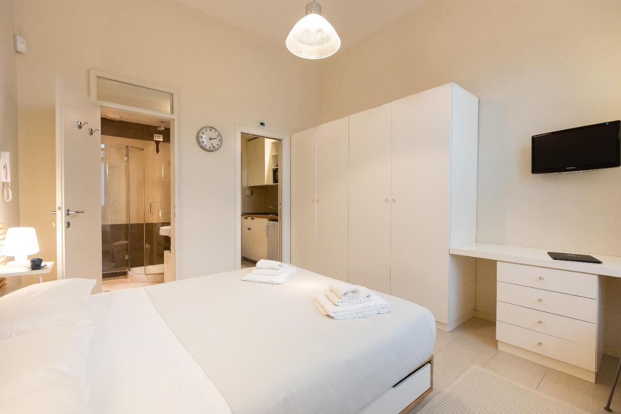Amazing Via Nazionale 3 Apartment Rome Exterior photo