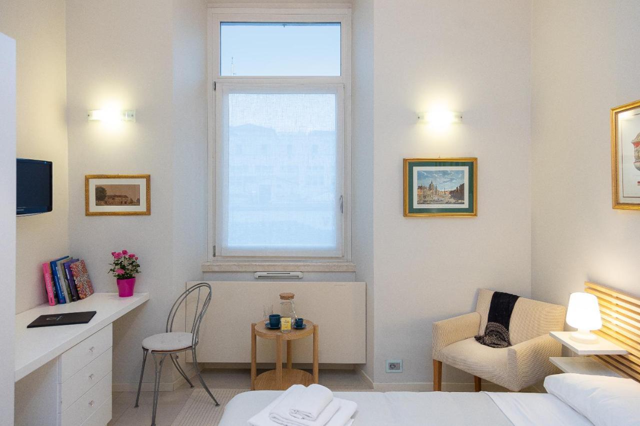 Amazing Via Nazionale 3 Apartment Rome Exterior photo